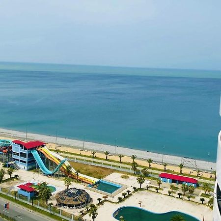 Sea View Studio Apartment In Orbi Residence Батуми Екстериор снимка