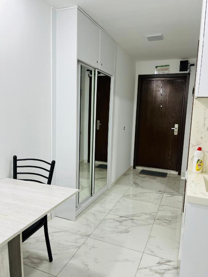 Sea View Studio Apartment In Orbi Residence Батуми Екстериор снимка