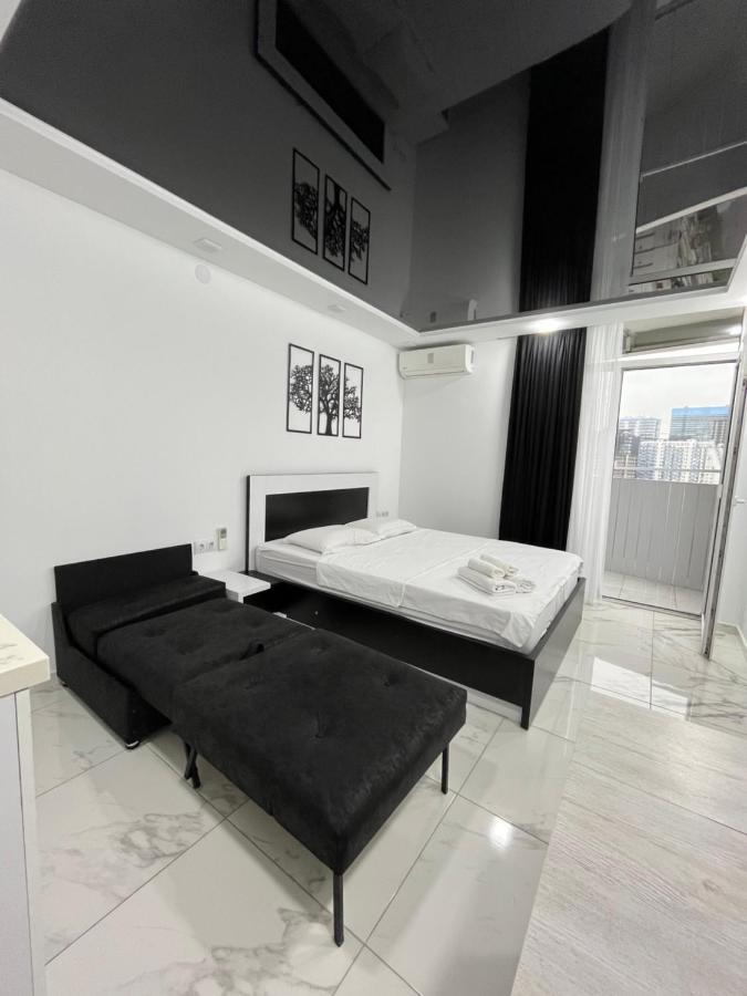 Sea View Studio Apartment In Orbi Residence Батуми Екстериор снимка